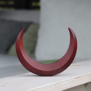 Red moon hairpin